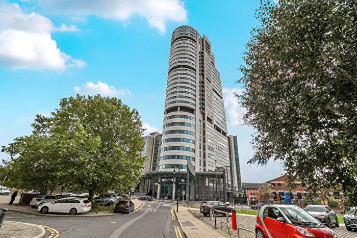 1 Bedroom Apartment For Sale In Water Lane, Leeds, LS11