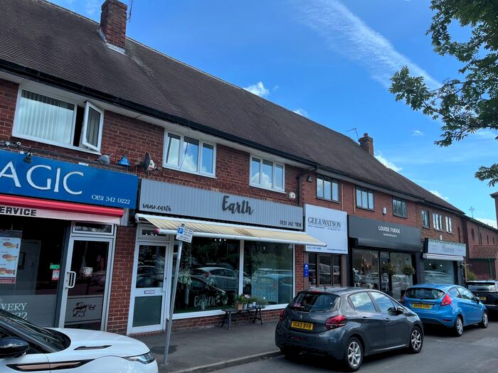 2 Bedroom Flat To Rent In Telegraph Road, Heswall, Wirral, CH60