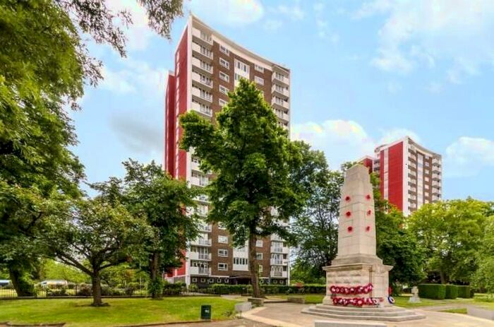 2 Bedroom Flat To Rent In Lewisham Park, London, SE13