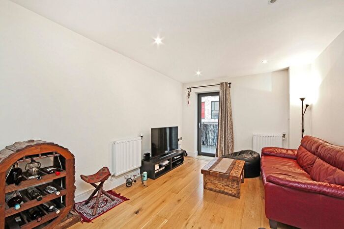 2 Bedroom Flat To Rent In Jude Street, London, E16