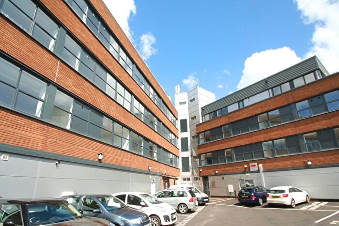 1 Bedroom Flat To Rent In Century House, Stratford Road, Shirley, Solihull, B90