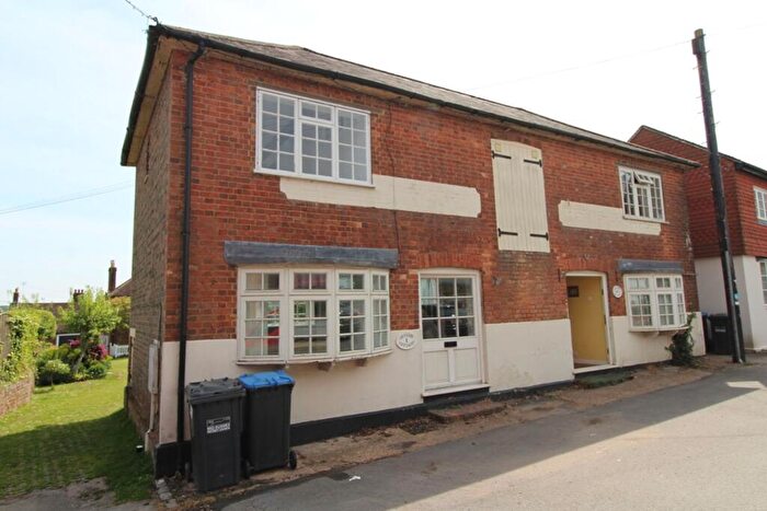 2 Bedroom Cottage To Rent In Haywards Heath Road, Balcombe, RH17