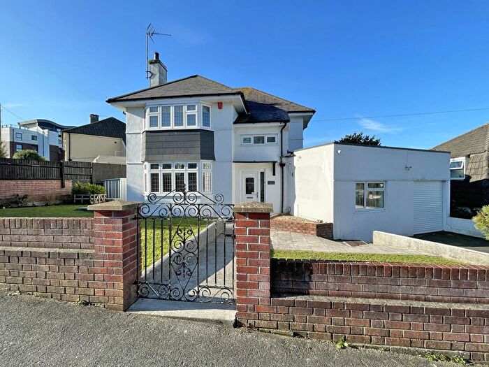 4 Bedroom Detached House For Sale In Bowers Road, Milehouse, Plymouth, PL2