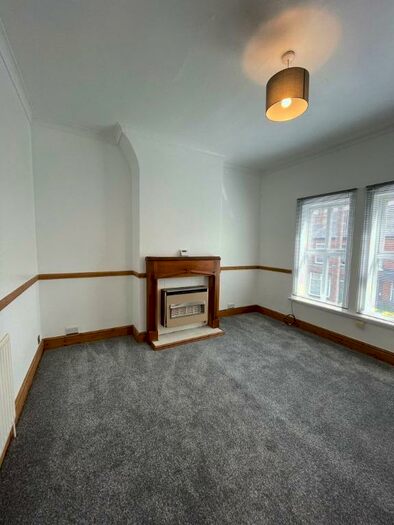 2 Bedroom Flat To Rent In Edleston Road, Crewe, CW2