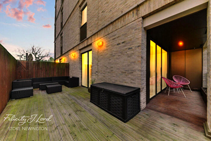 1 Bedroom Flat For Sale In Kimpton Court, London, N4