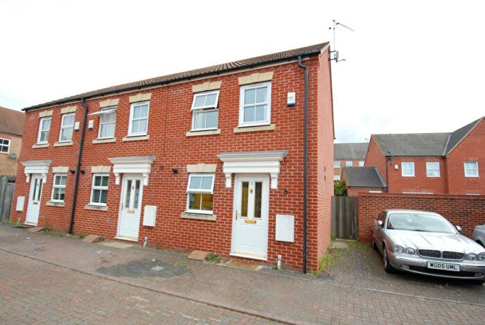2 Bedroom House To Rent In Langleywoods, SL3
