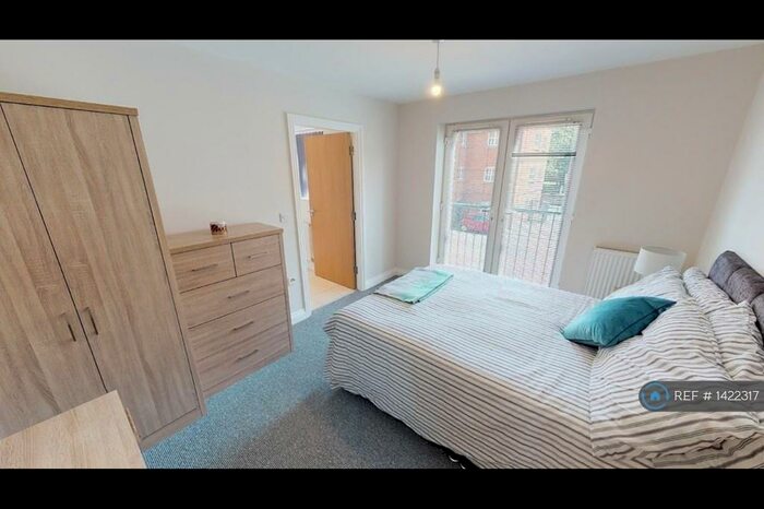 3 Bedroom Flat To Rent In Parliament Street, Derby, DE22
