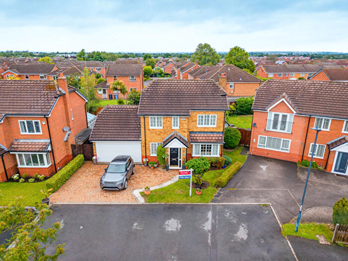 4 Bedroom Detached House For Sale In Linacres Drive, Chellaston, DE73