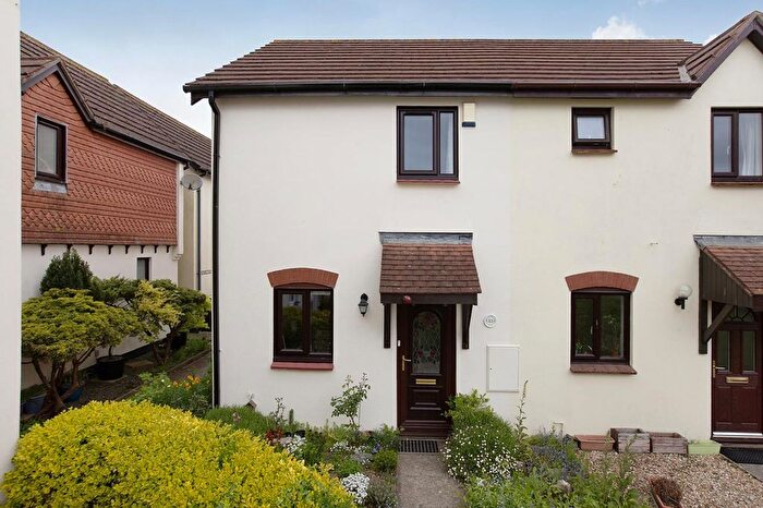 2 Bedroom Semi-Detached House For Sale In Heywood Drive, Starcross, EX6
