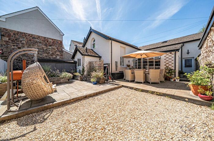 4 Bedroom Property For Sale In Castle Street, Bampton, Tiverton, EX16