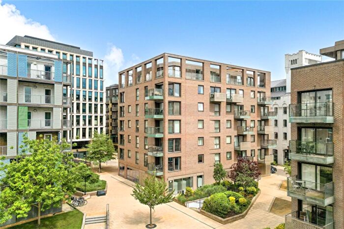 1 Bedroom Apartment For Sale In Mill Park, Cambridge, Cambridgeshire, CB1
