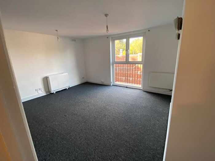 Studio To Rent In Northam Road, Southampton, SO14