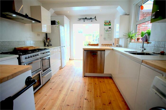 3 Bedroom Semi-Detached House For Sale In Waverley Avenue, Netley Abbey, Southampton, Hampshire, SO31