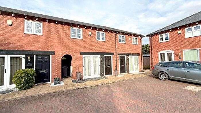 3 Bedroom Town House To Rent In Spruce Square, Barrow Upon Soar, Loughborough, LE12