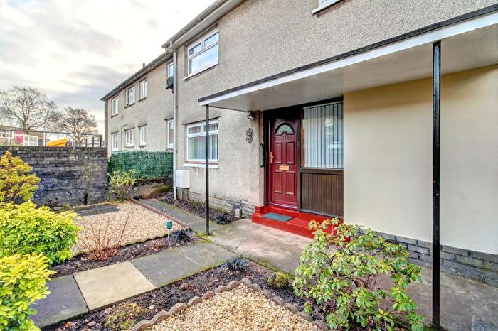3 Bedroom Terraced House For Sale In Castlehill Road, Dumbarton, G82