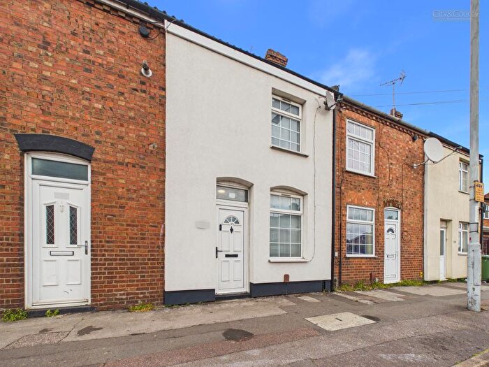 2 Bedroom Terraced House For Sale In St. Pauls Road, Dogsthorpe, Peterborough, PE1