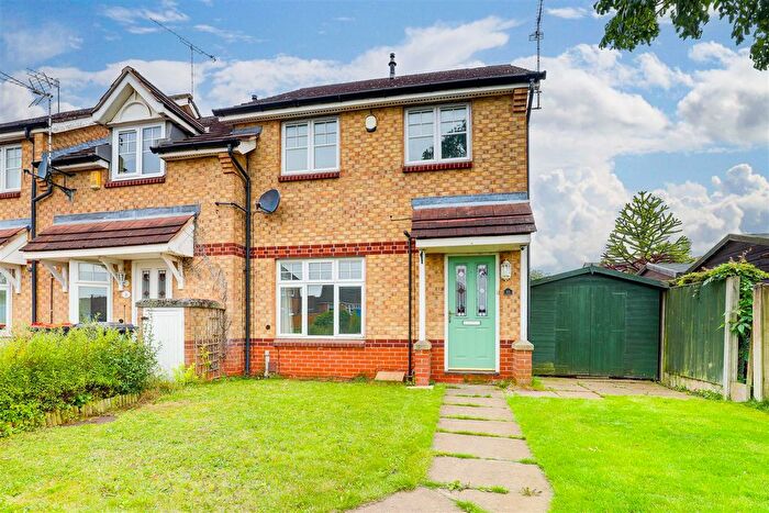 3 Bedroom Terraced House To Rent In Cheyne Walk, Hucknall, Nottingham, NG15