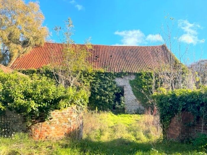 Barn Conversion For Sale In , Hall Farm Barn, Mundesley Road, Trunch, Norfolk, NR28