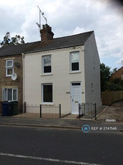 3 Bedroom End Of Terrace House To Rent In Railway Road, Wisbech, PE13