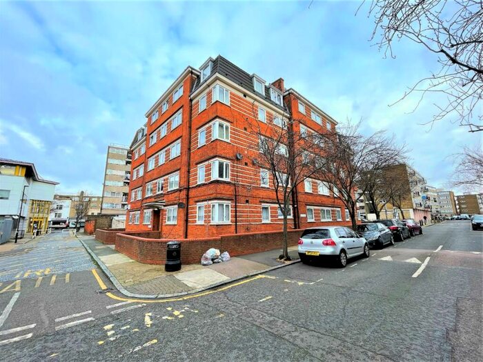 1 Bedroom Apartment To Rent In Bacton Street, Bethnal Green, E2