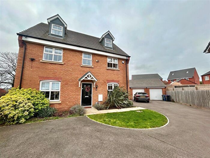 5 Bedroom House To Rent In Wooster Close, Edwalton, Nottingham, NG12