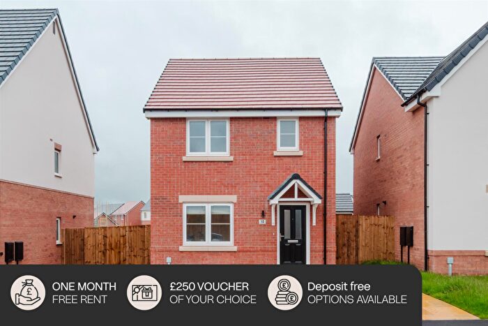 3 Bedroom Detached House To Rent In Hawkers Place, Hucknall, NG15