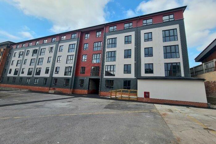 1 Bedroom Flat To Rent In Aplin House, Yeovil, BA20