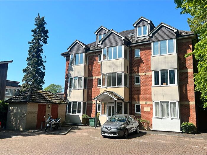 1 Bedroom Flat To Rent In Regents Park Road, Southampton, SO15