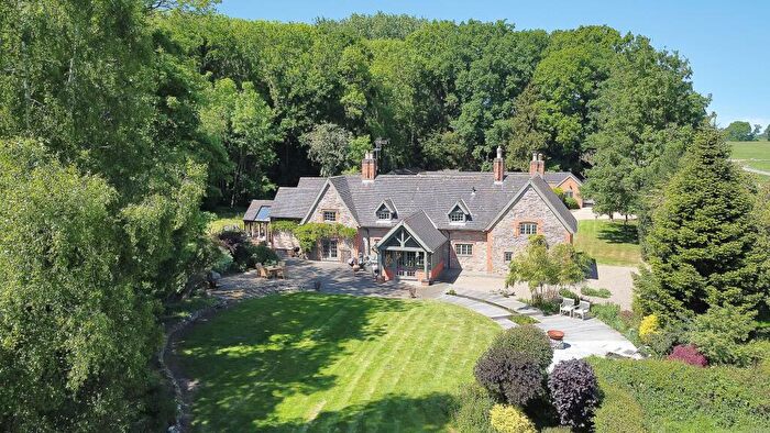 6 Bedroom Detached House For Sale In Beaumanor Drive, Woodhouse, LE12