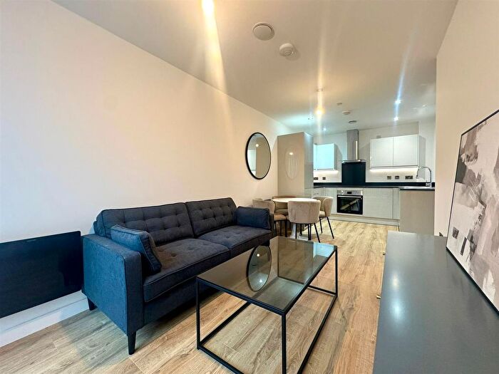 1 Bedroom Flat To Rent In Camden Drive, Birmingham, B1