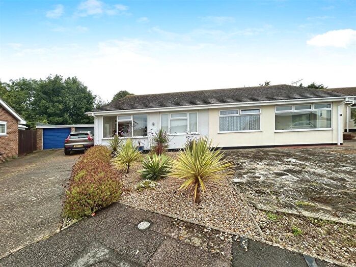 2 Bedroom Semi-Detached Bungalow To Rent In Gore End Close, Birchington, CT7