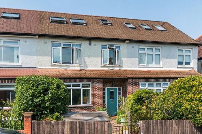 4 Bedroom Terraced House For Sale In Thornlaw Road, West Norwood, London, SE27