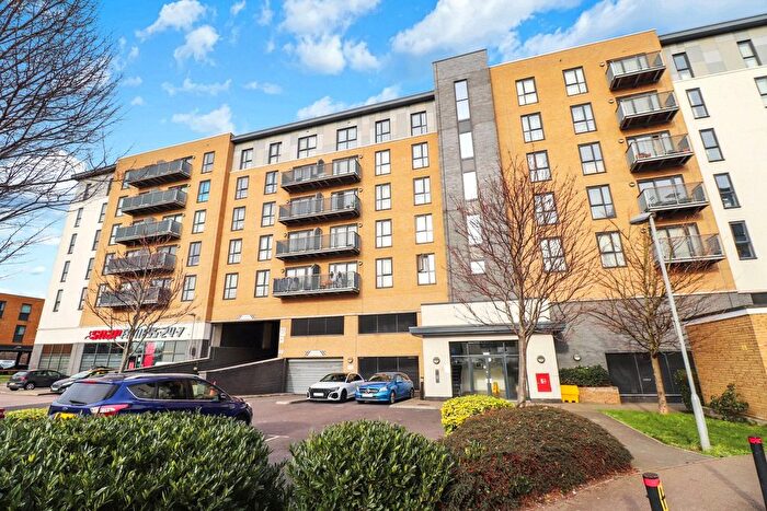 2 Bedroom Flat For Sale In Hackney House, Belvedere, Kent, DA17