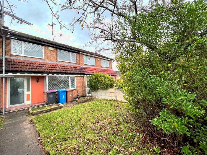 3 Bedroom Terraced House To Rent In Gladstone Street, Manchester, M27