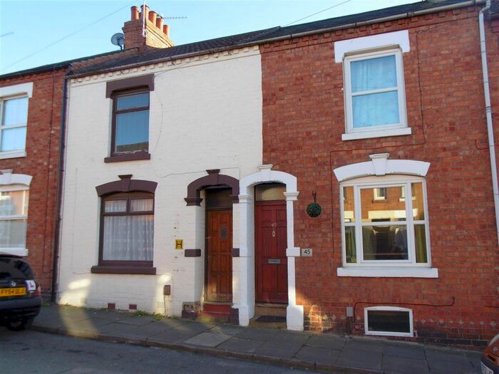 2 Bedroom Property To Rent In Cambridge Street, Northampton, NN2