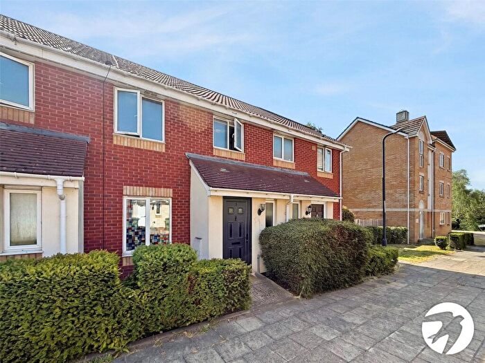 3 Bedroom Terraced House To Rent In Shepherds Lane, London, SE28