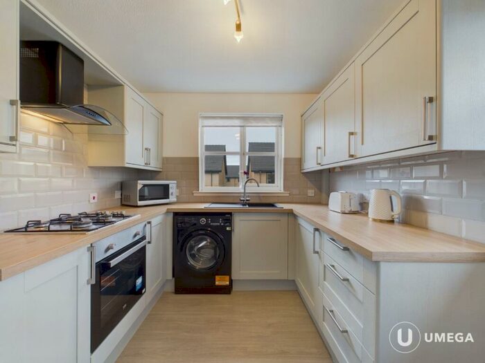 2 Bedroom Flat To Rent In Russell Gardens, Roseburn, Edinburgh, EH12