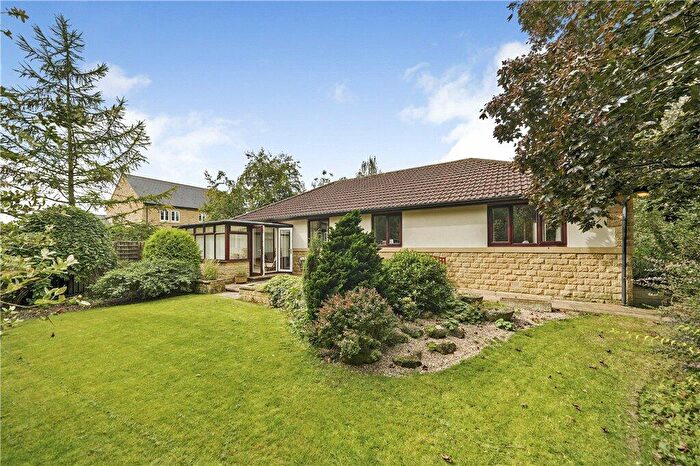 3 Bedroom Bungalow For Sale In Paddock View, Bardsey, Leeds, West Yorkshire, LS17