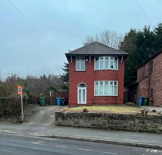 3 Bedroom Detached House To Rent In Halton Road, Runcorn, WA7