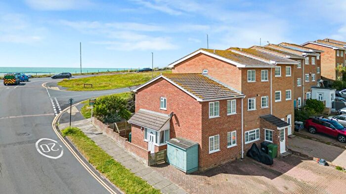3 Bedroom Terraced House For Sale In Abbotsbury Close, Saltdean, BN2