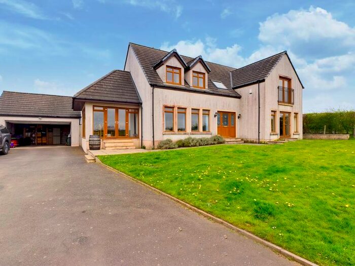 5 Bedroom Detached House For Sale In Greens Road, Carnwath, Lanark, ML11