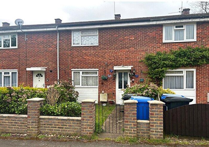 2 Bedroom Terraced House For Sale In Frenchs Wells, Woking, Surrey, GU21