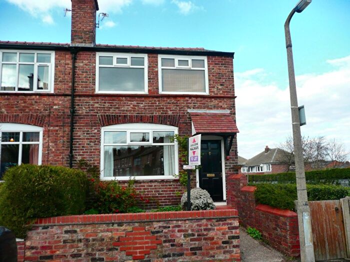 2 Bedroom Terraced House To Rent In Place Road, Altrincham, WA14