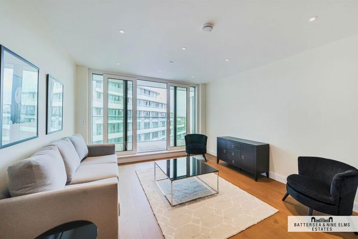 3 Bedroom Flat To Rent In Cascade Court, Chelsea Bridge Vista, SW11