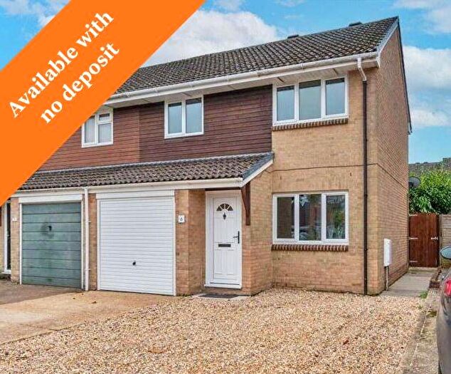 3 Bedroom Semi-Detached House To Rent In Newbridge, Netley Abbey, Southampton, Hampshire, SO31