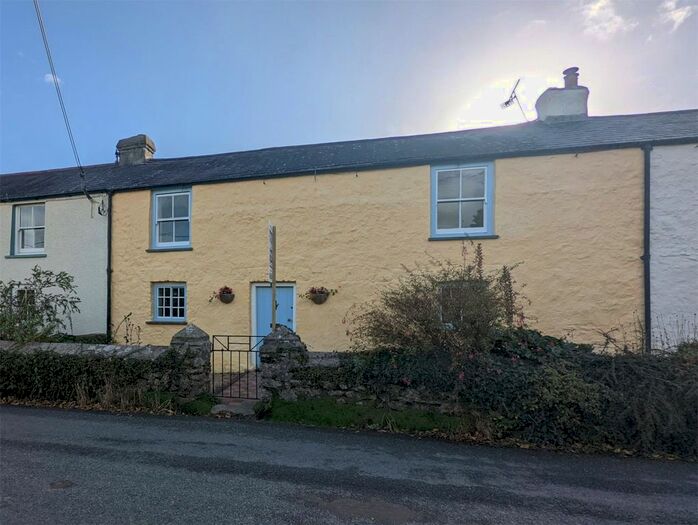 3 Bedroom Terraced House To Rent In Picton Terrace, Carew, Tenby, SA70