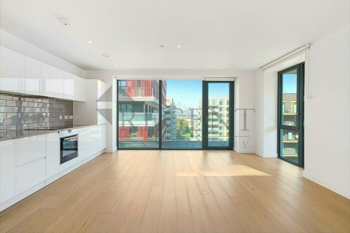 2 Bedroom Apartment For Sale In Fairwater House, Royal Wharf, E16