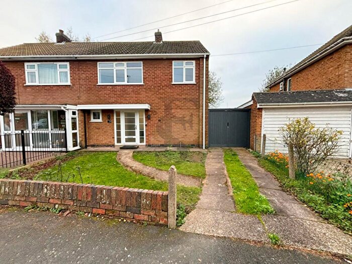 3 Bedroom Semi Detached House To Rent In Wayside Drive, Oadby, Leicester, LE2