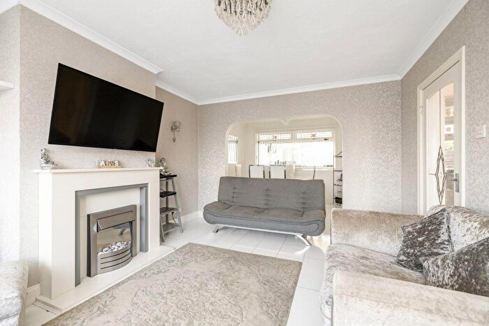 3 Bedroom Terraced House For Sale In Mountcastle Drive North, Mountcastle, Edinburgh, EH8