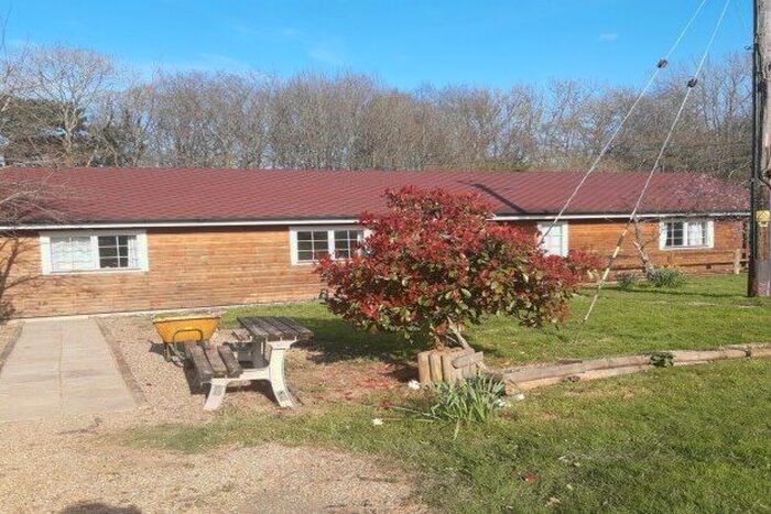 2 Bedroom Bungalow To Rent In Pashley Road, Ticehurst, Wadhurst, TN5